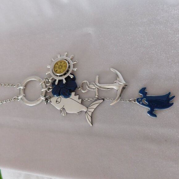 Ladies Pilgrim Necklace - Picture 3 of 4